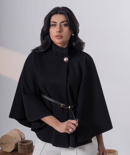 The Pearl Accent High-Neck Cape (Camel)