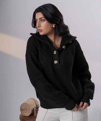 The Asymmetric Button-Neck Pullover (Noir)