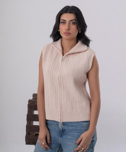 Cable Knit Zipper Vest