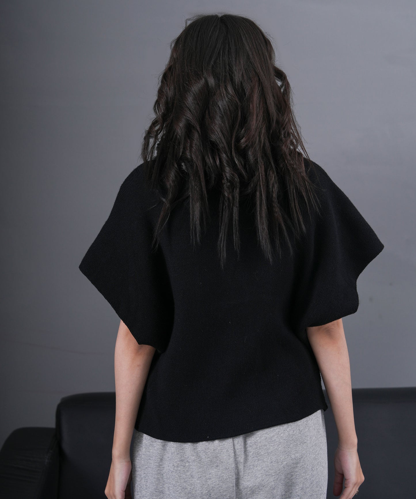 The Minimalist Cocoon Cape (Black)