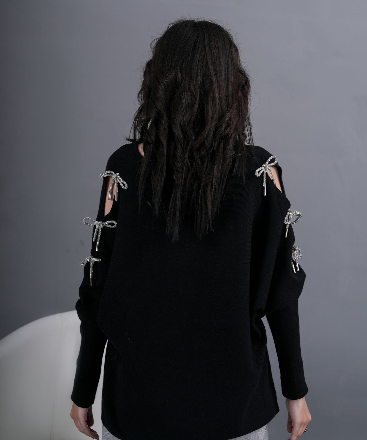 Crystal Bow Cape (black)