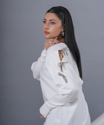 Crystal Bow Cape (Ivory)