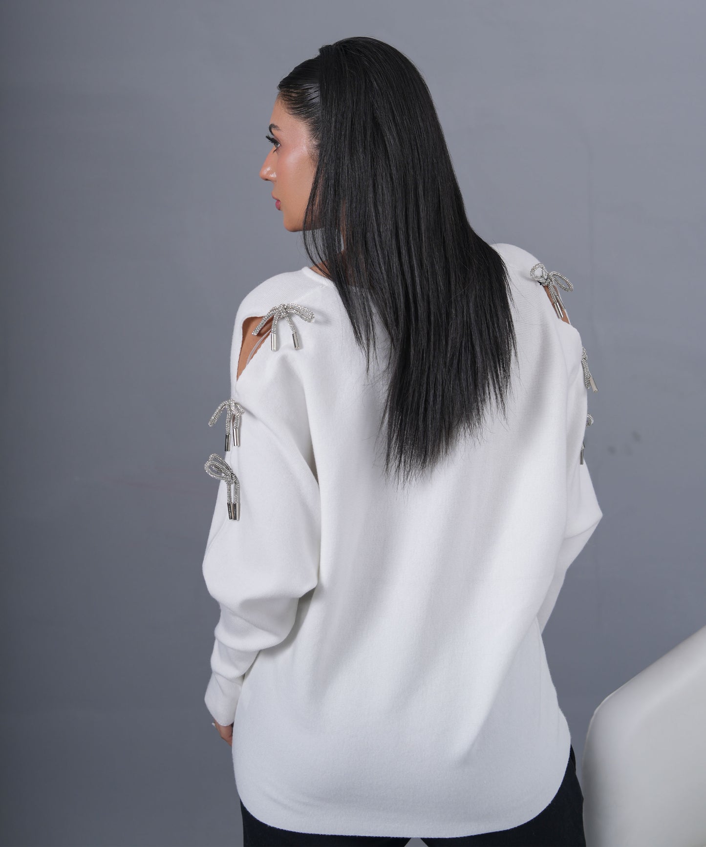 Crystal Bow Cape (Ivory)