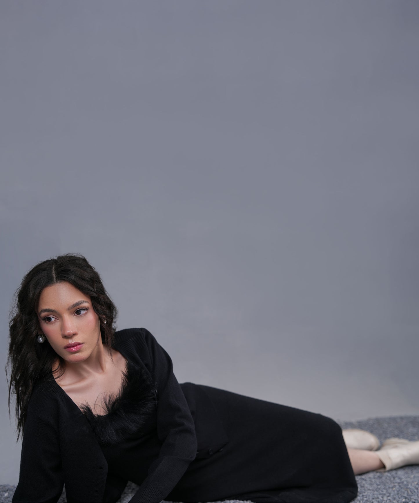 Black Off-Shoulder Knit Maxi Dress with Faux Fur